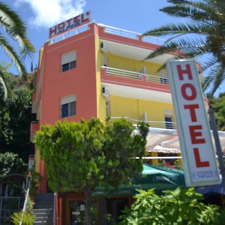 Hotel Alpine Vlore Luaran gambar